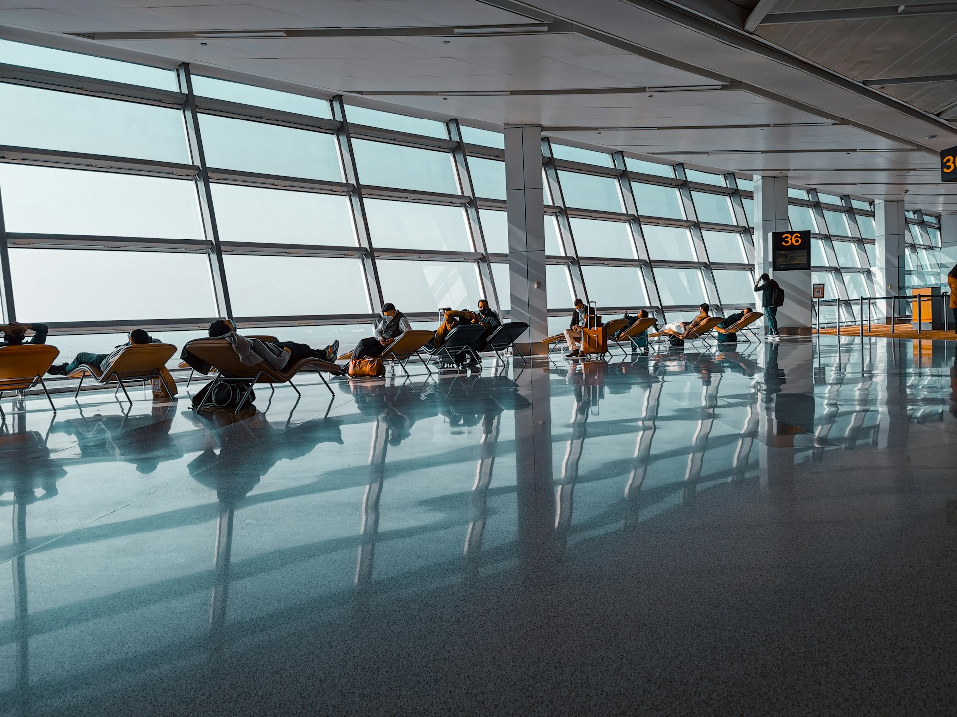 Sala de embarque de un aeropuerto